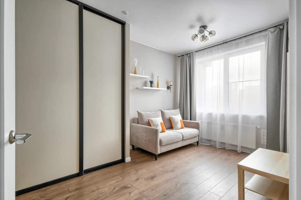 Апартаменты Myhome Yourhome на Октябрьской наб. 44: главное фото 1