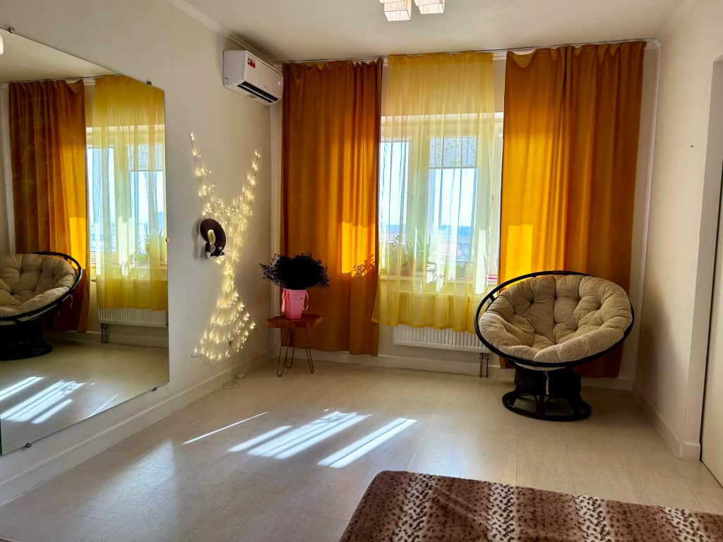 Апартаменты ApartHome в Центре: главное фото 1