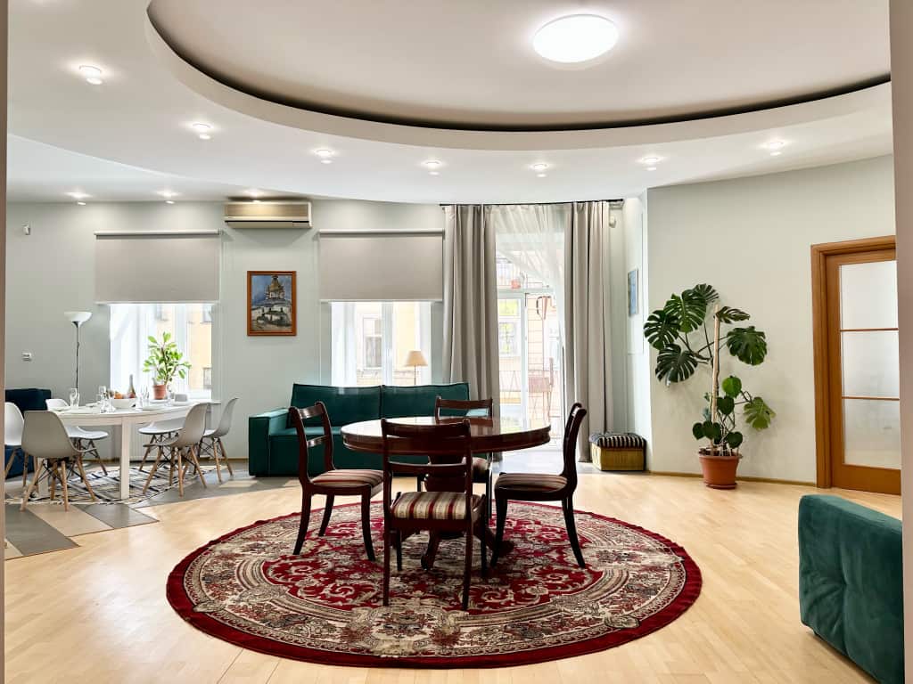 Апартаменты SpbStay на Пушкинской 10: главное фото 1