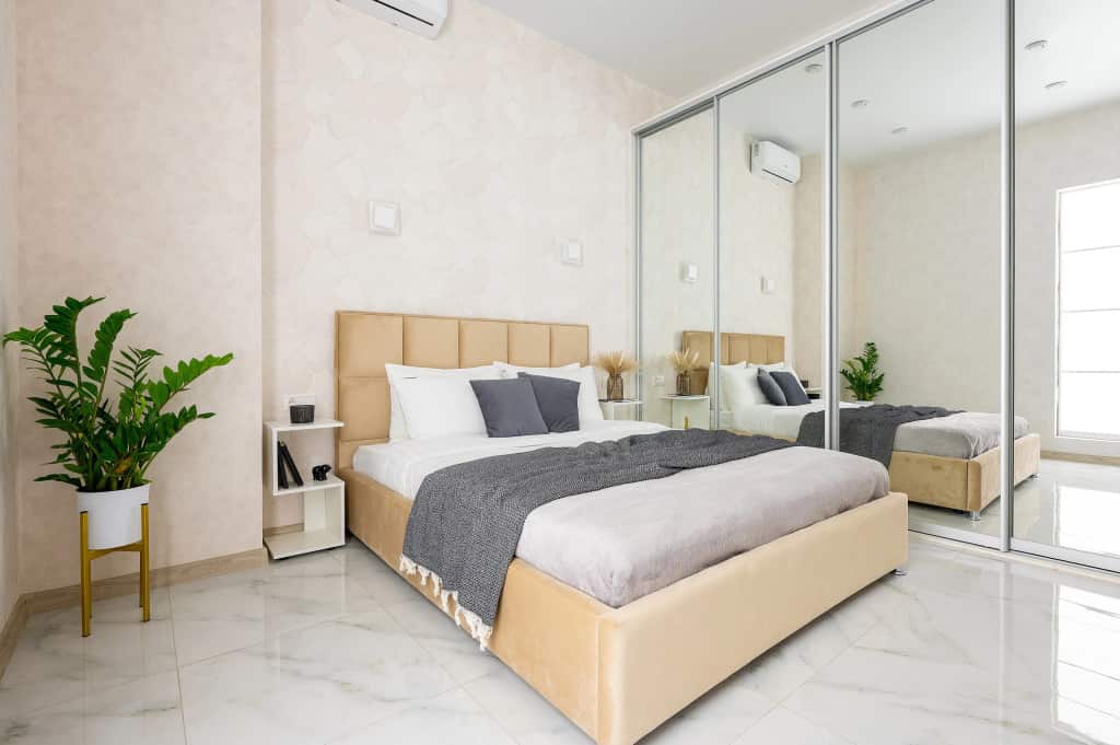 Апартаменты Red Apartments Светлана Парк Берта: главное фото 1