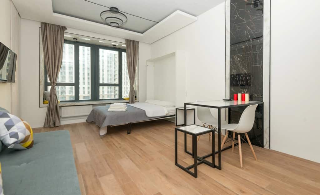 Апартаменты #2 Black studio for 2+2 by Lo Apartments: главное фото 1