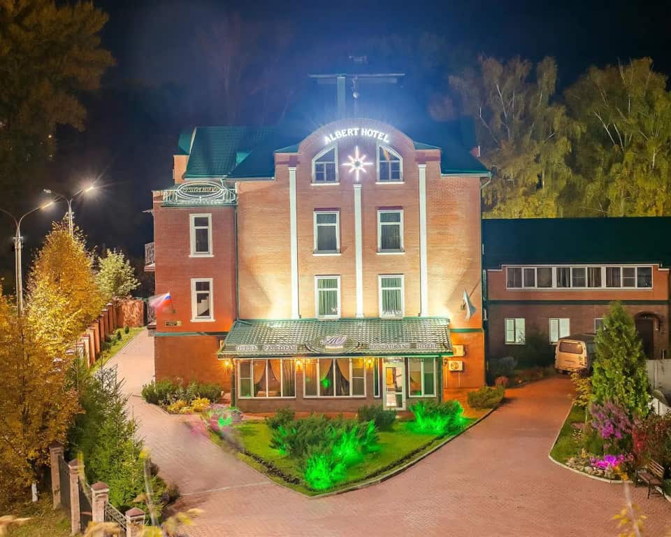 Гостинично-ресторанный комплекс «Альберт Отель»: главное фото 1