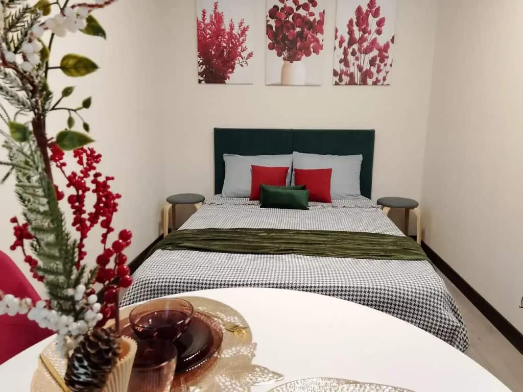 Апартаменты Северное Сияние Мелникайте 83к2 120: главное фото 1
