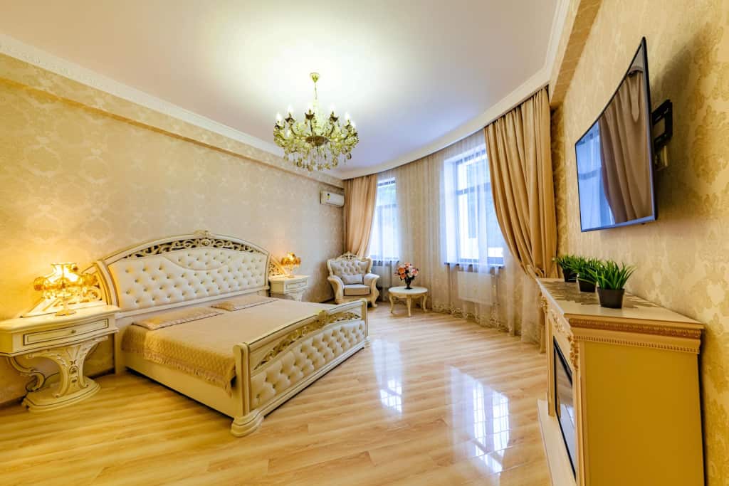 Апартаменты Elite в центре рядом с парком апарт-отель "Вернисаж": главное фото 1