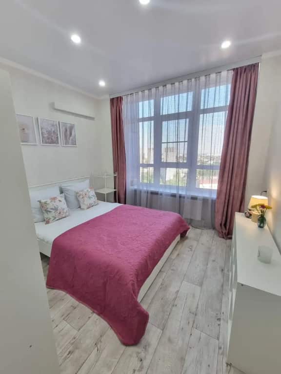 Lyuks Na Bekhtereva Apartments: главное фото 1