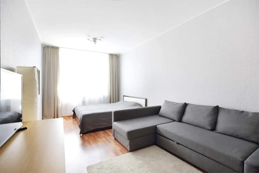 Апартаменты Rooms на улице 8 марта 188 (17 этаж): главное фото 1