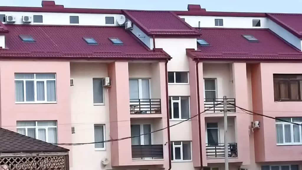 Апартаменты уютная студия на Пионерском проспекте 259И: главное фото 1