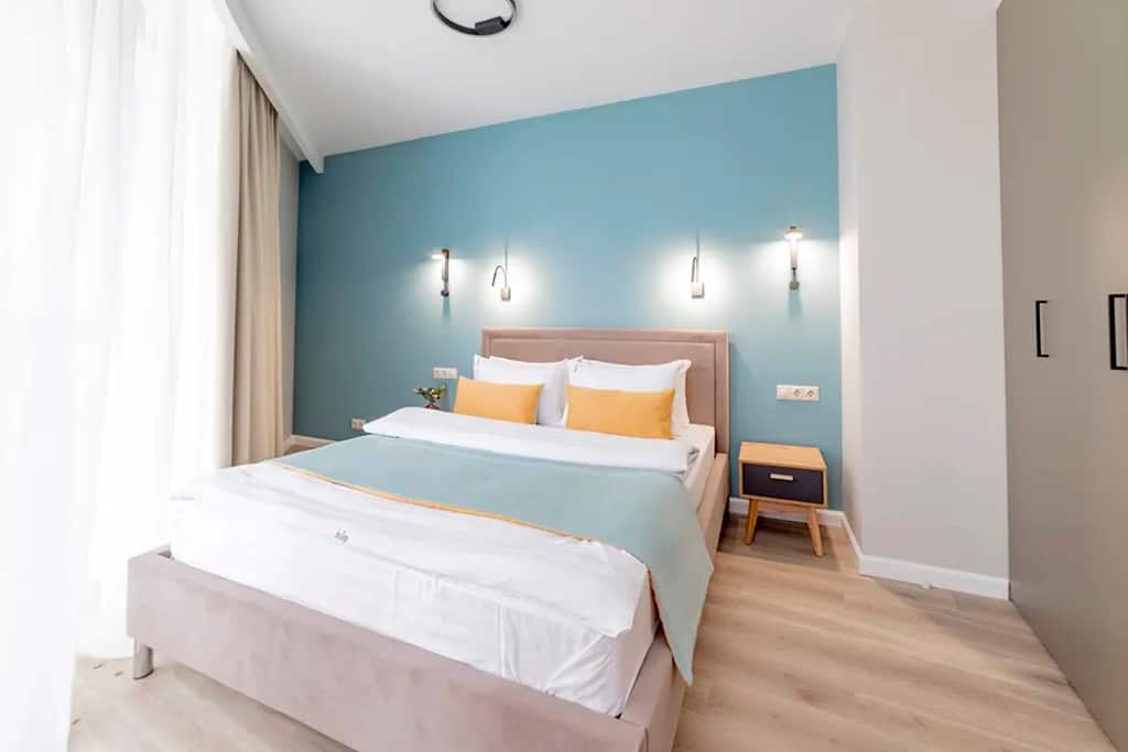 Апартаменты Inndays Apartments on Nahimosvksi prospect 31|3: главное фото 1