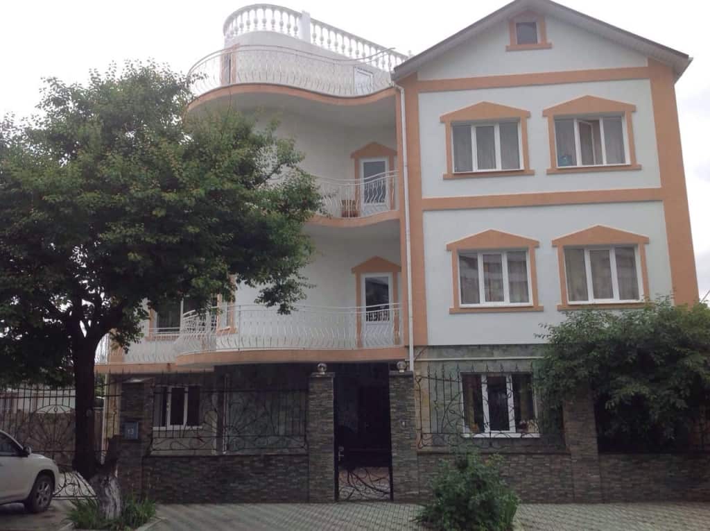 Na Belinskogo Guest House: главное фото 1