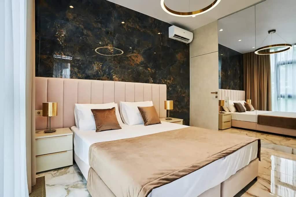 Апартаменты  LUXE Метрополь: главное фото 1