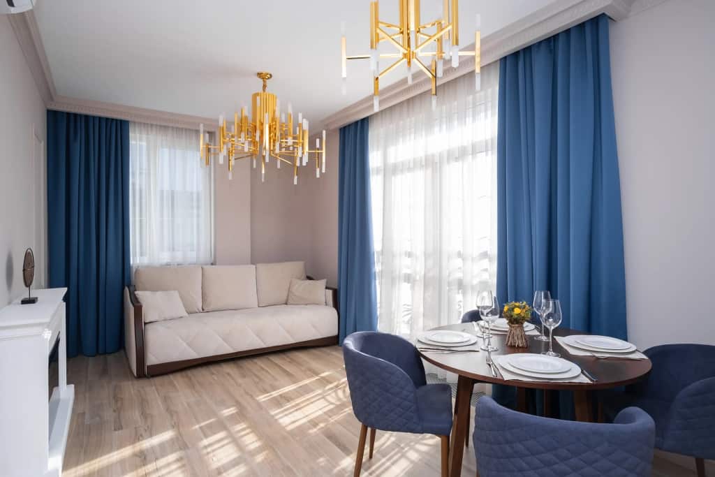 Апартаменты Red Apartments Арт Лайт Аллан: главное фото 1