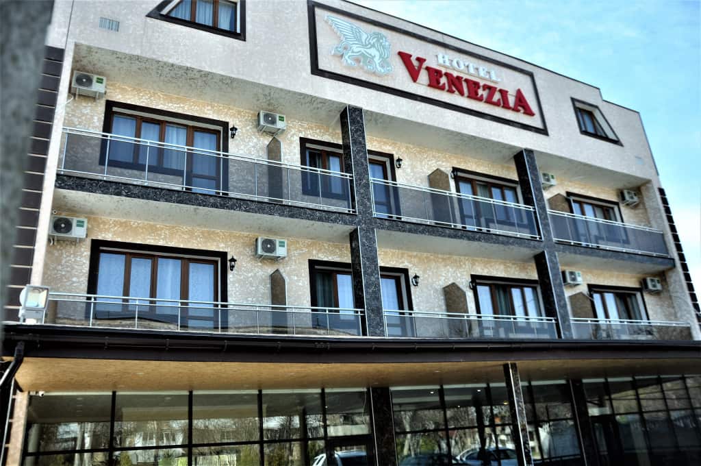 Отель Venezia: главное фото 1