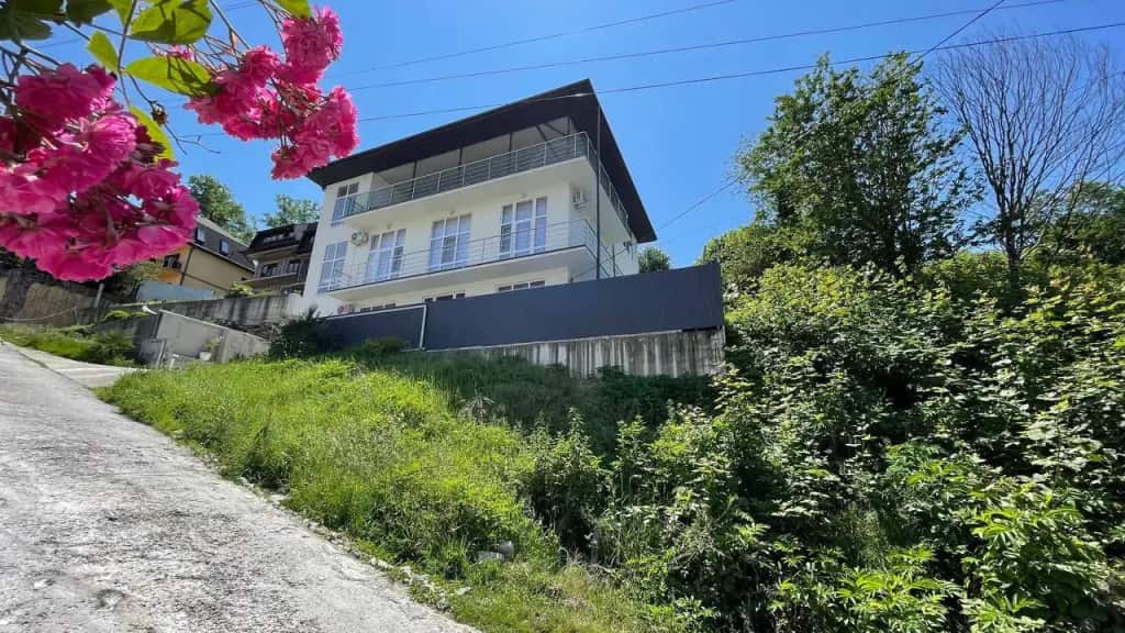 Гостевой дом RestHouse: главное фото 1