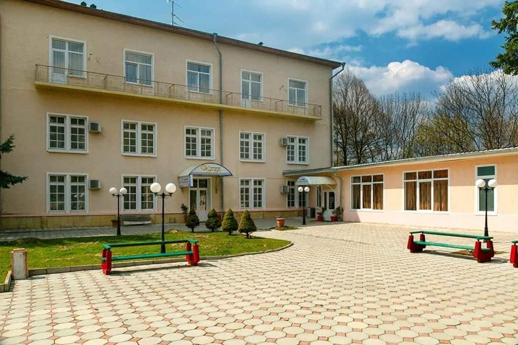 Отель Пансионта Надежда: главное фото 1