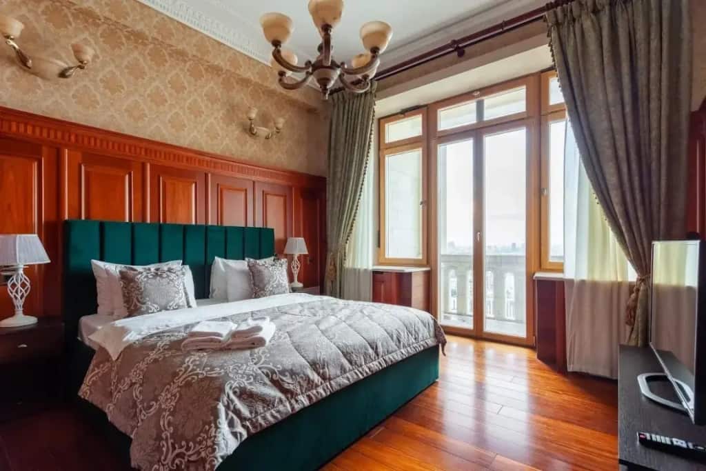 Апартаменты Роскошные с Джакузи и Видом на Реку: главное фото 1