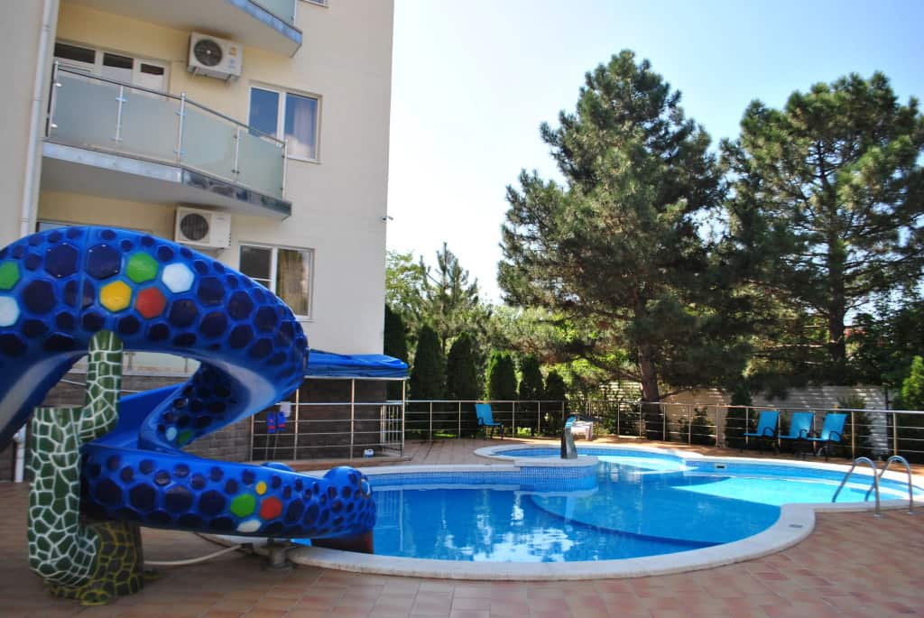 AST Hotel: главное фото 1