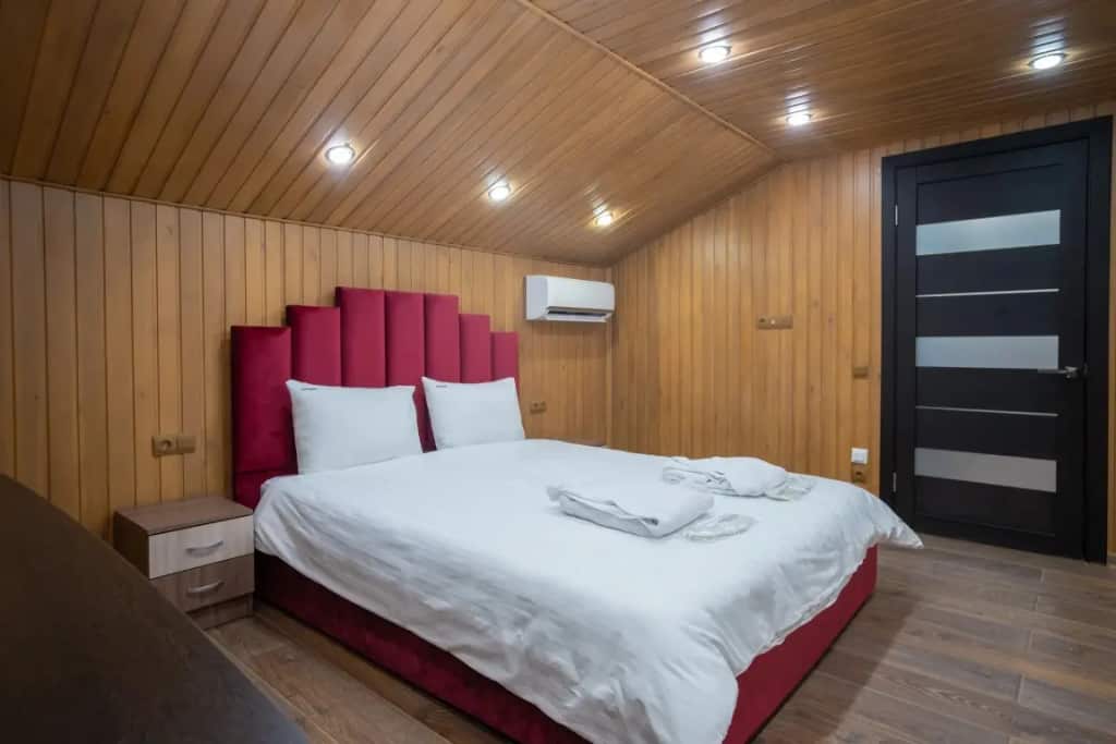 Апартаменты Red Apartments Арт Лайт Сити Апартамент Дорнан: главное фото 1