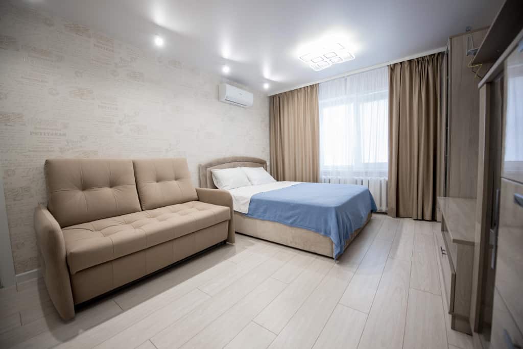 Апартаменты Smile Apartments с Новым Ремонтом Рядом с ОДКБ: главное фото 1