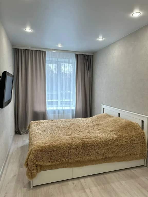 Квартира в шаговой доступности от метро и парка: главное фото 1