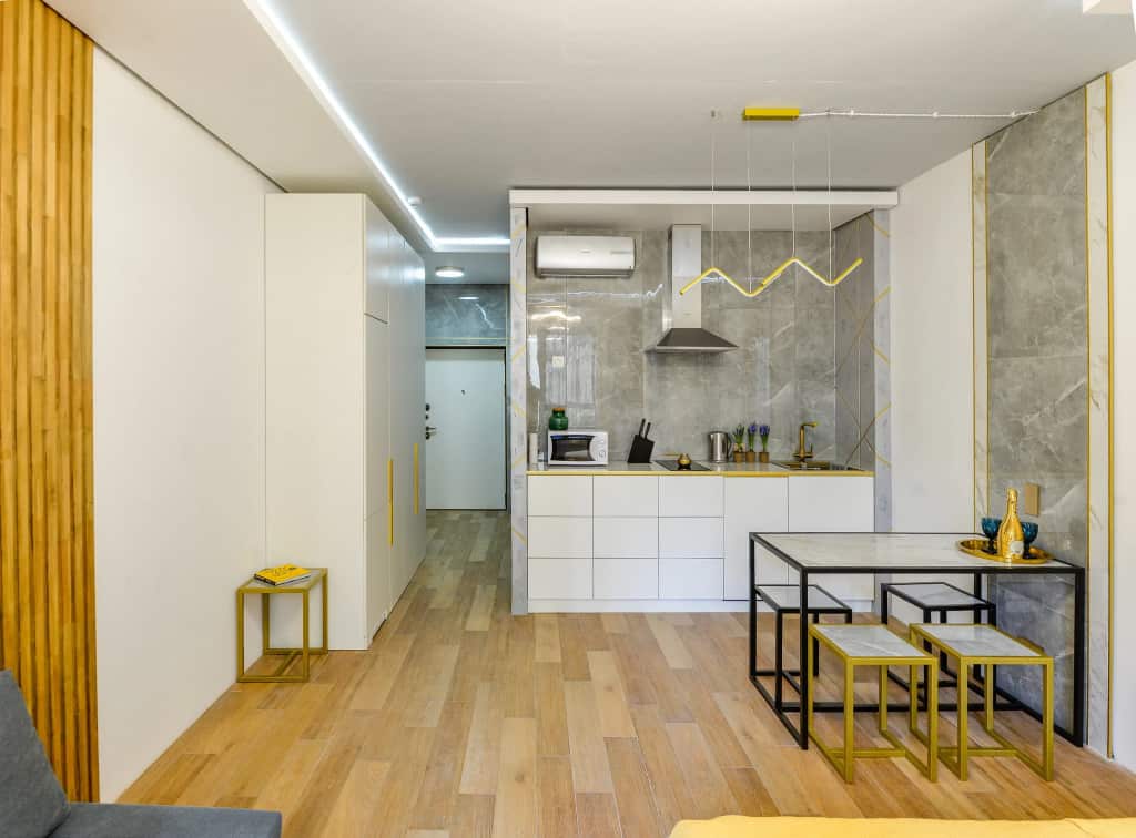 Апартаменты #1 Grey studio for 2+2 by Lo Apartments: главное фото 1