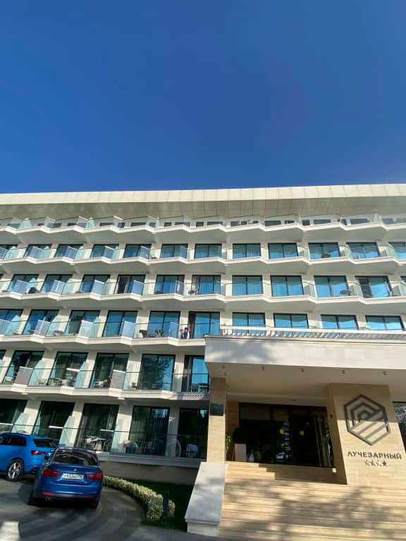 Апартаменты Семейный делюкс в отеле Резорт 4*: главное фото 1