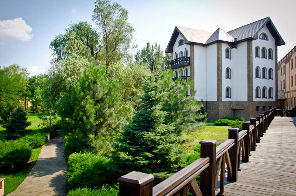 ШАТО у реки: главное фото 1