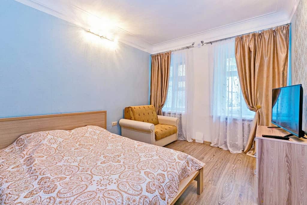 Апартаменты Двухкомнатная в центре у метро Маяковская: главное фото 1