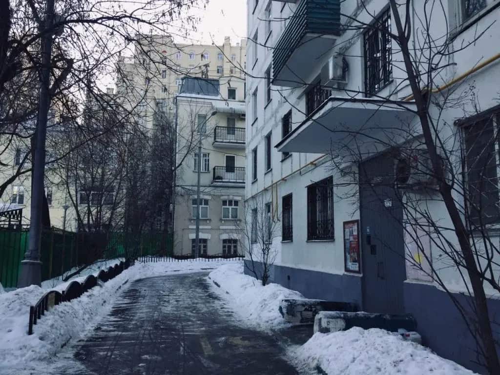 Four Squares Apartments Polyanka: главное фото 1