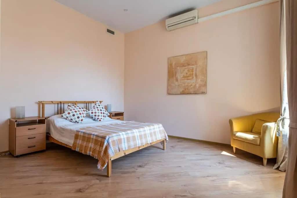 Maison48 U Isaakievskogo Sobora: главное фото 1