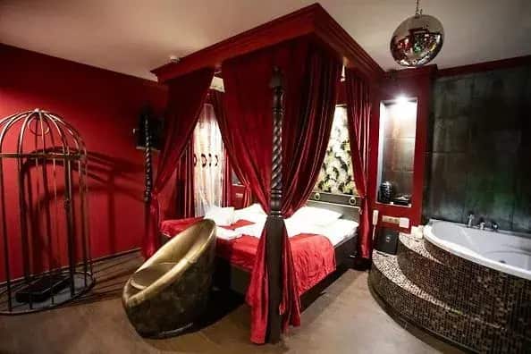 Red Room Hotel: главное фото 1