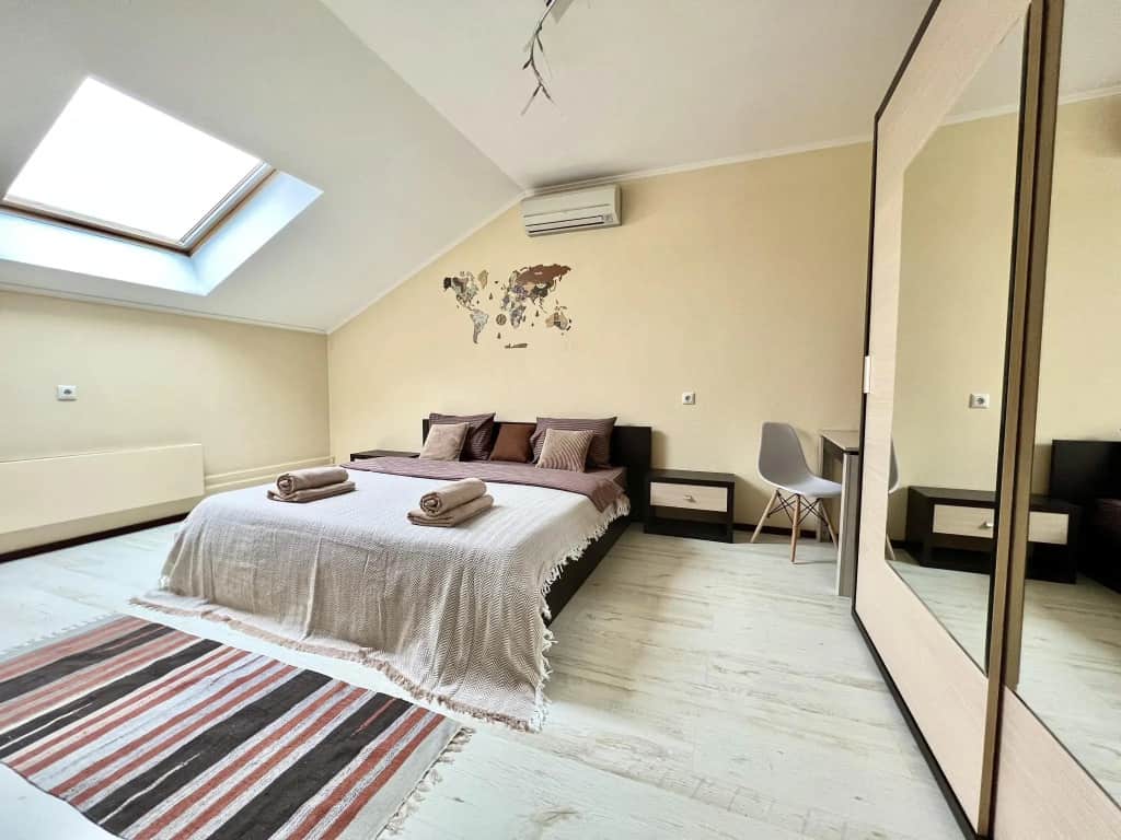 Rental Family Rooms (Рентал Фэмили) на улице 25 Октября: фото 3