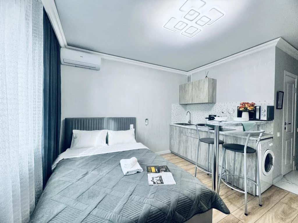 Vegas apartments (Вегас апартментс) на улице Бурнаковская 109: фото 2