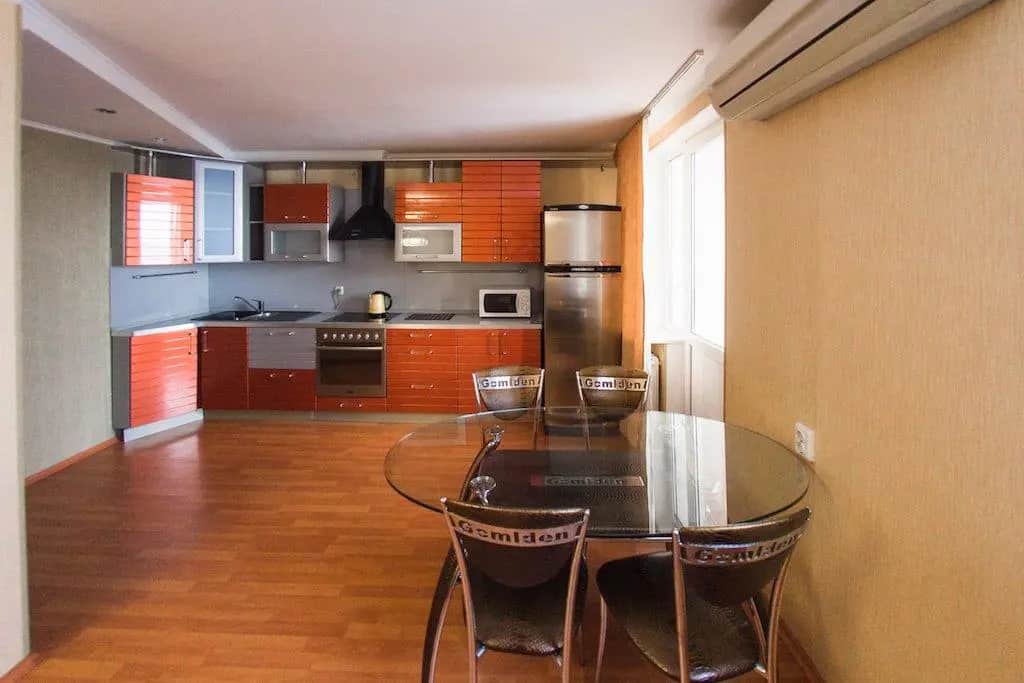 City Center Tchkalova 59 Apartment: фото 3