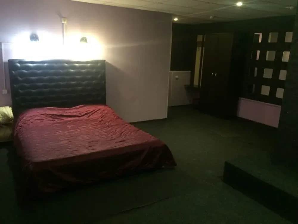 Жилые помещения Revolyutsii 28 - Hostel: фото 3