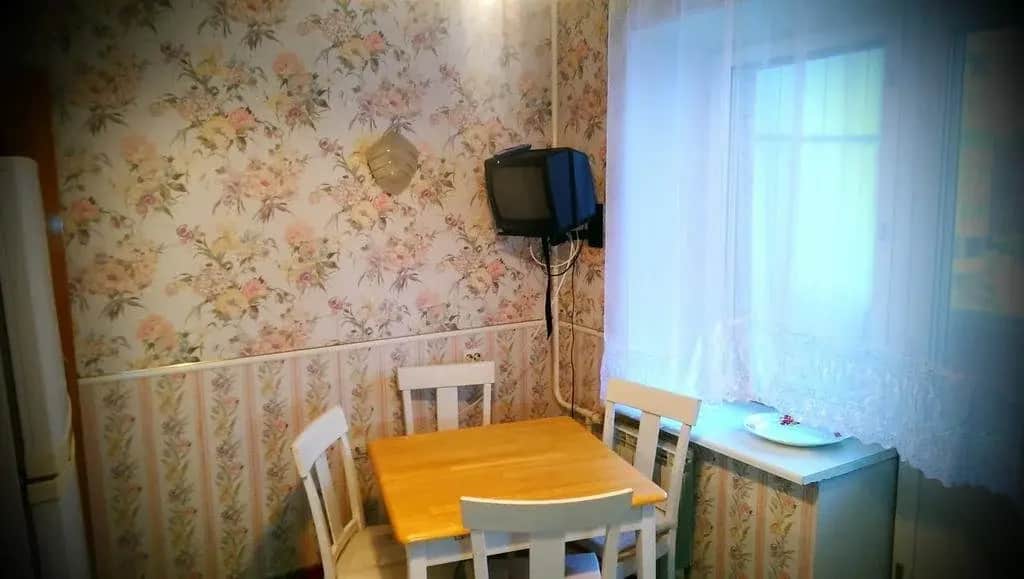 Veteranov 109 Apartment: фото 2