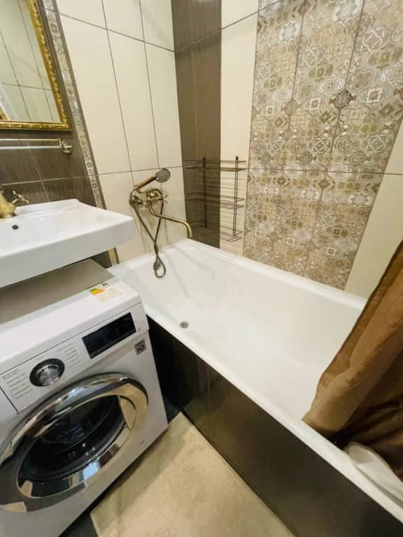 Притомский 15 Двухкомнатные апартаменты рядом с Ледовым дворцом: фото 2