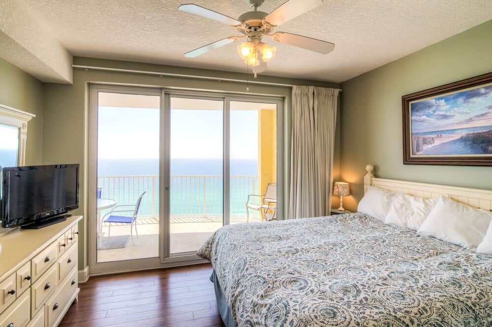 10519 Panama City Beach Condo - 2 Br condo by RedAwning: фото 3