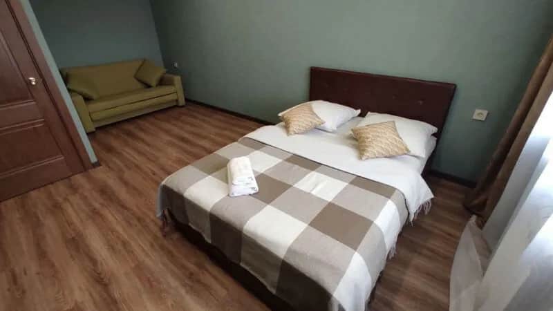 Две подушки на ул. Окружное шоссе д. 32, кв. 480: фото 3