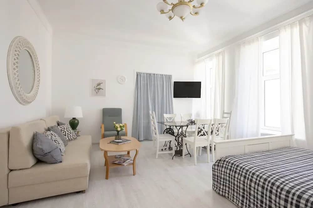 City Of Rivers Kutuzova 2 rooms: фото 3