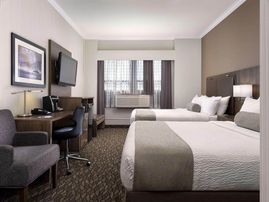Best Western Plus Carlton Plaza Hotel: фото 3