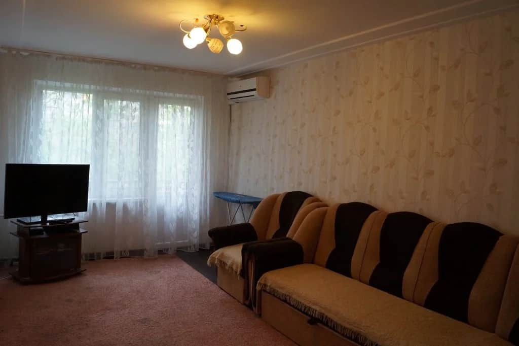 Na Stavropolskoj Apartments: фото 2