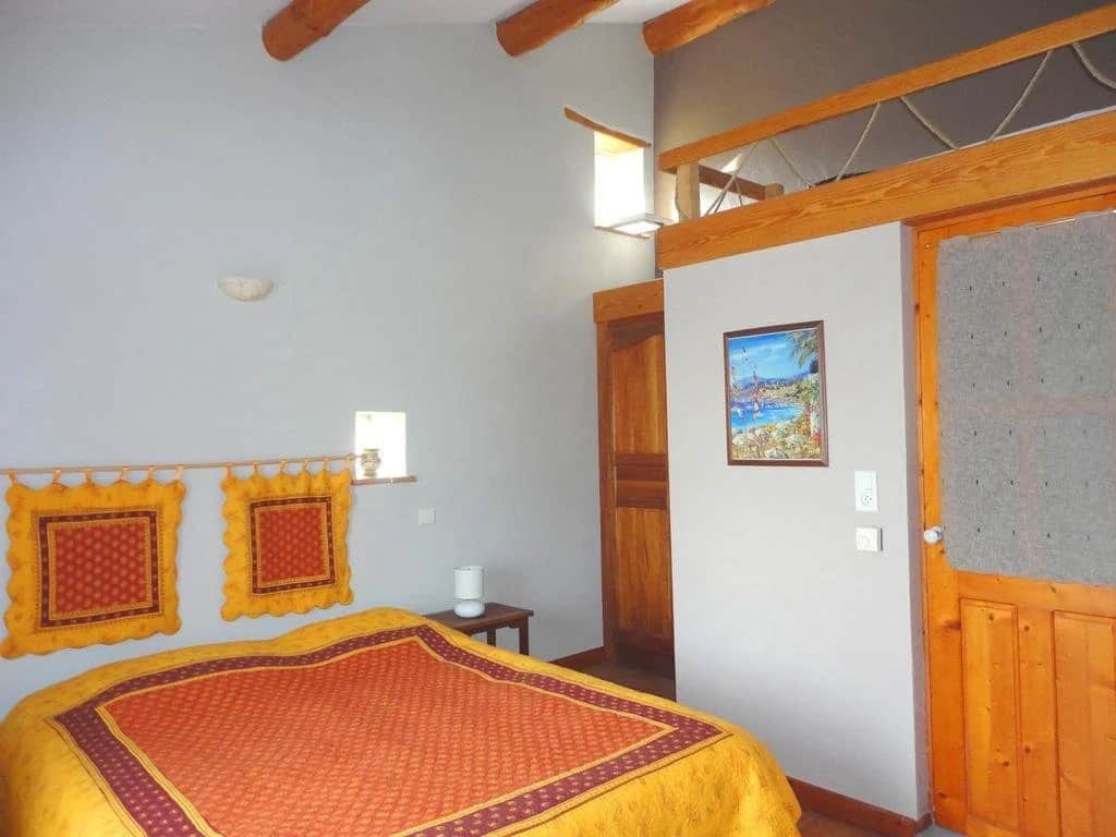V Lazarevskom Cottage: фото 3