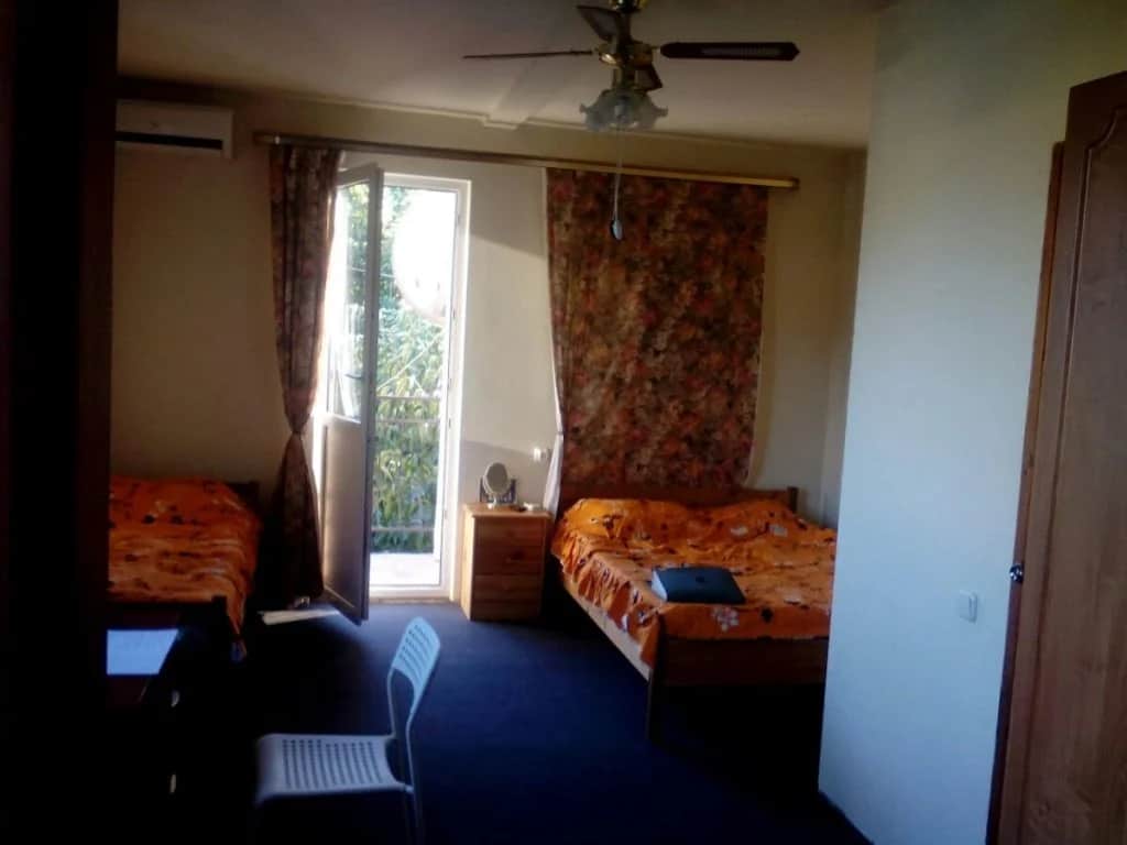 Oazis Na Molodezhnoy Guest House: фото 3