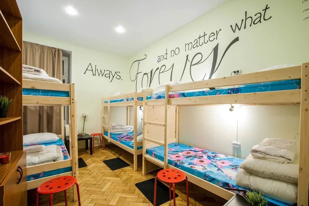 Stay and Sleep Hostel: фото 2