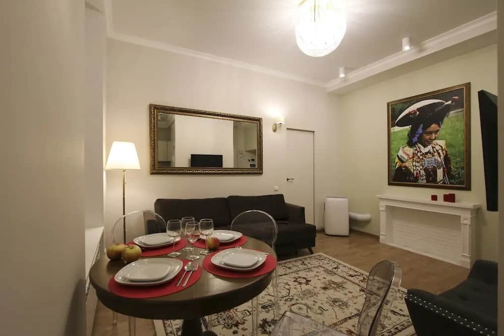 CoHome Apartment near Church of the Savior on Blood: фото 3