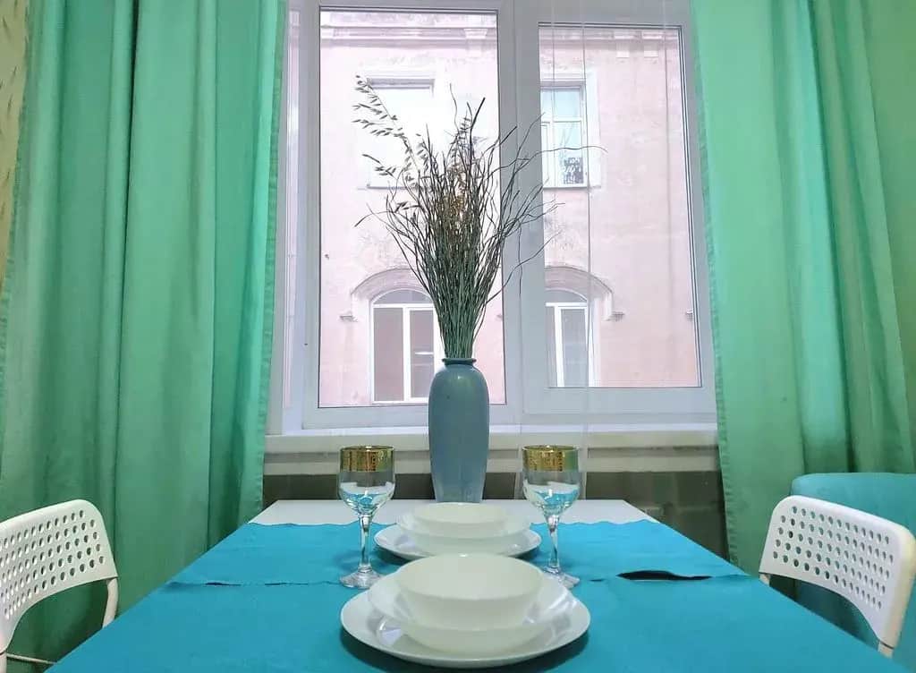 Квартира у Часовой Башни с Просторной Кухней: фото 2