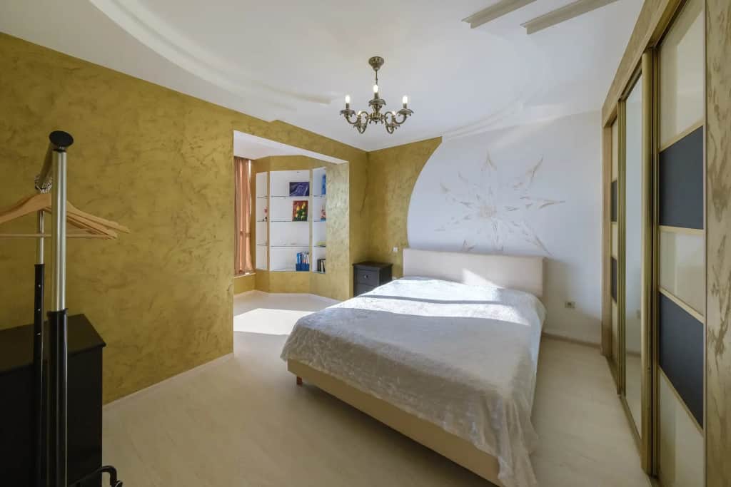 Апартаменты 3к видовые 130м, у морпорта с джакузи. 500м до моря: фото 2