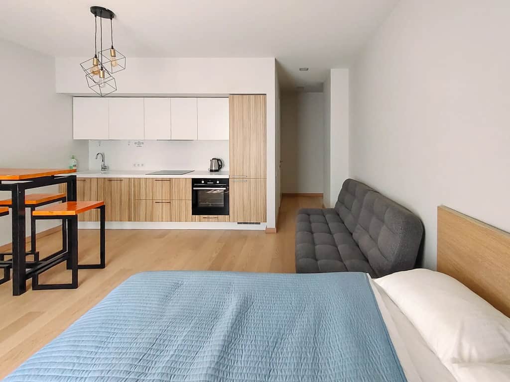 Aпартаменты #1 Superior studio for 2+2 by Lo Apartments: фото 2