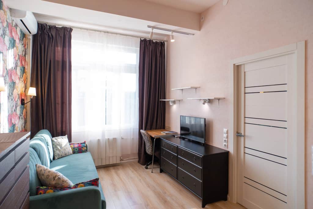 Апартаменты уютные и красивые в Центре Адлера от LetoApart: фото 2