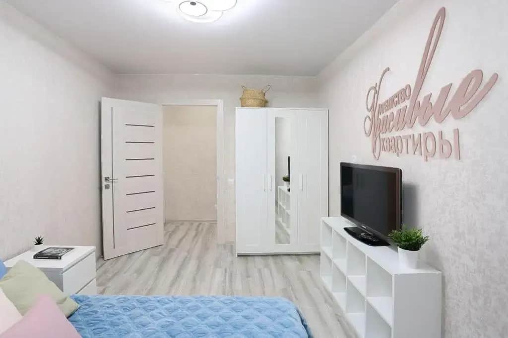 Апартаменты Flat All 106 БЦ Московский: фото 2